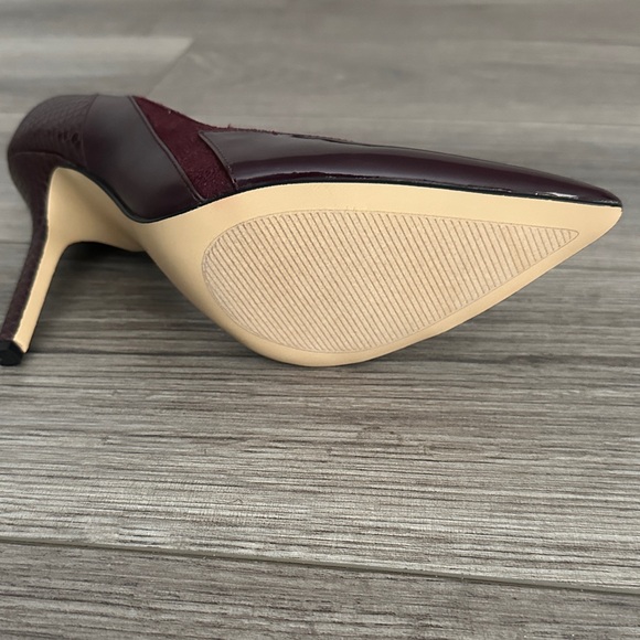 NEW in Box Nine West Behave Burgundy Patent Heels - Picture 8 of 10